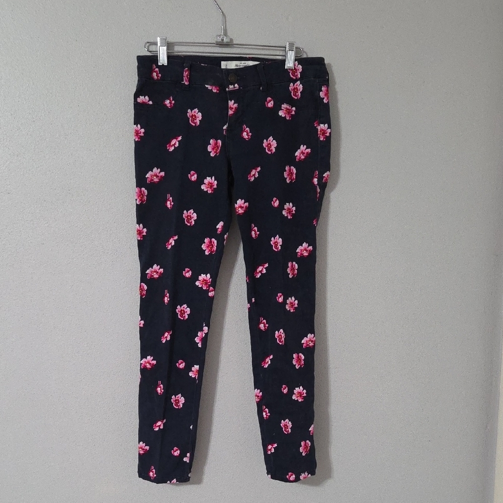 Abercrombie & Fitch Floral Ankle Jeans - Black and Red